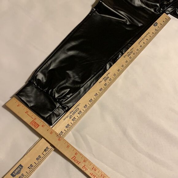 Faux leather Size Small NWOT.  Cuffed legs/stretchy waist and throughout - Picture 3 of 7